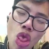 nhìn cmm à